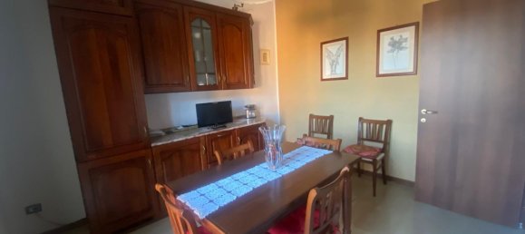 3 rooms Apartment in Valera Fratta, Italy No. 88906 17