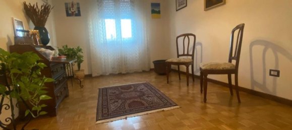 3 rooms Apartment in Valera Fratta, Italy No. 88906 33