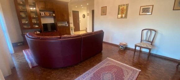 3 rooms Apartment in Valera Fratta, Italy No. 88906 7