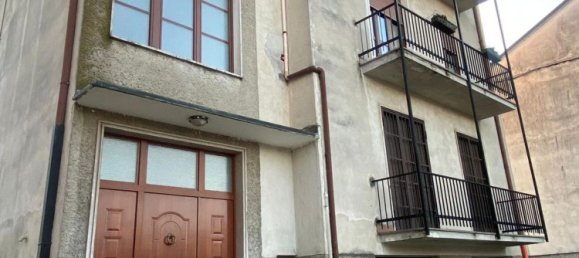 3 rooms Apartment in Valera Fratta, Italy No. 88906 41