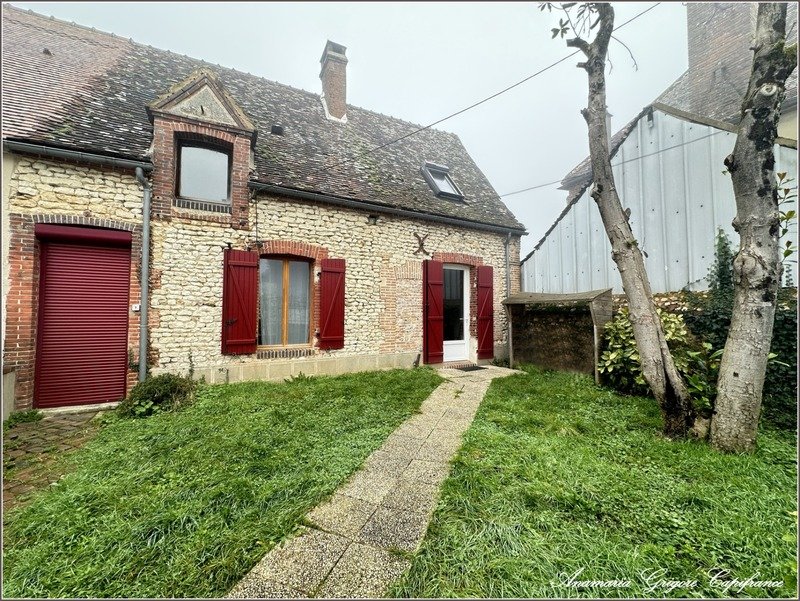 2 Schlafzimmer Haus in Montlandon, France, Nr. 39685