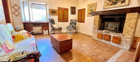 2 bedrooms House in Montechiaro d'Asti, Italy No. 159245 6