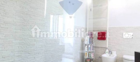 2 Schlafzimmer Wohnung in Bottanuco, Italy, Nr. 318965 9