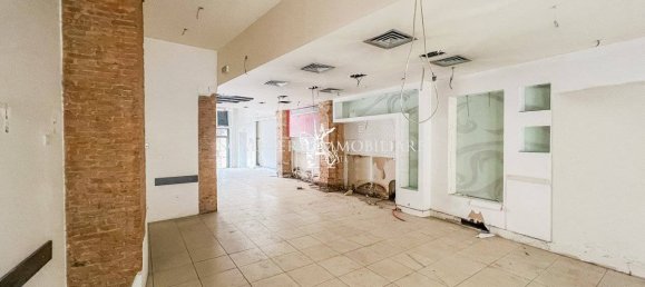 Imóvel comercial de 2 divisões em Verona, Italy N.º 59405 6