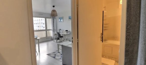 Studio in Vannes, France No. 193634 5