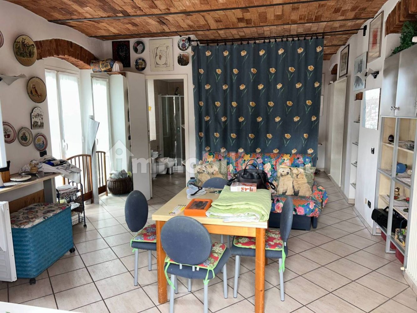 Apartamento de 5 dormitorios en Ranco, Italy No. 113726