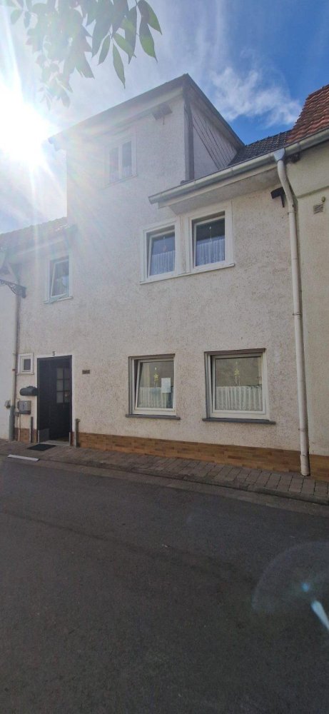 Casa de 3 dormitorios en Werra-Meisner, Germany No. 293860