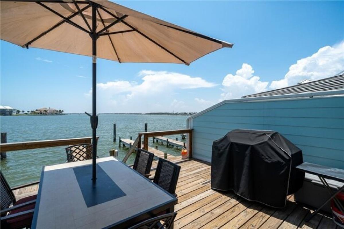 Casa de 3 dormitorios en Rockport, USA No. 371479