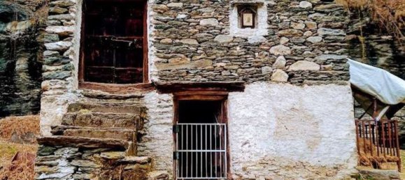 3 rooms House in Premia, Italy No. 167713 6