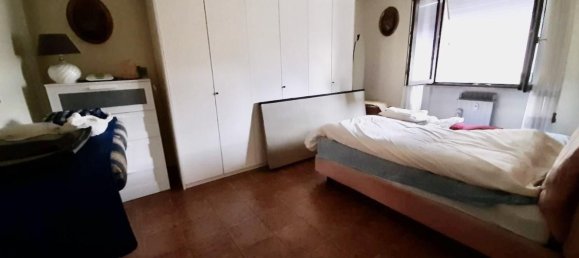 Apartamento de 4 habitaciónes en Pisa, Italy No. 135589 4