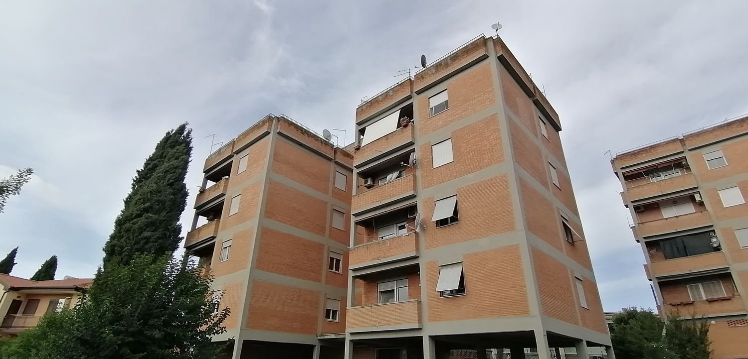 Apartamento de 3 dormitorios en Guidonia Montecelio, Italy No. 359808