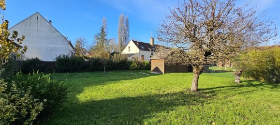 5 غرف نوم فيلا في Marcilly-en-Villette, France رقم 49549 11