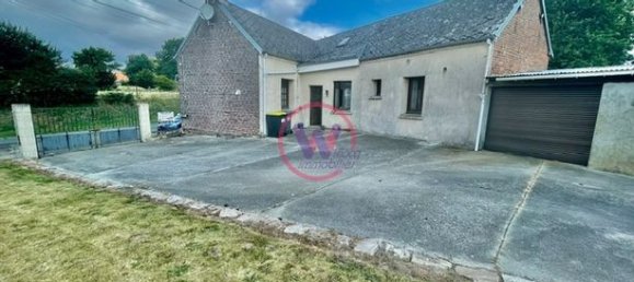 3 chambres Maison de ville à Monchy-au-Bois, France No. 312004 2