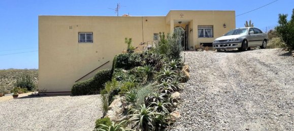 4 bedrooms Villa in Los Gallardos, Spain No. 151275 3