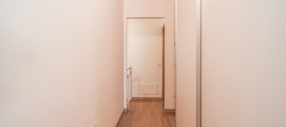 Dúplex de 4 habitaciónes en Galzignano Terme, Italy No. 238208 3