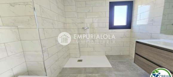 2 bedrooms Apartment in Roses, Spain No. 176866 9