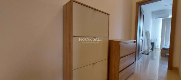 2 Schlafzimmer Wohnung in Marsalforn, Malta, Nr. 5810 4