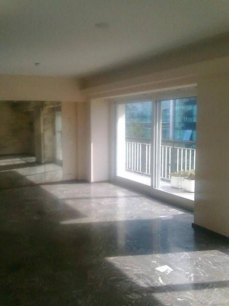 4 bedrooms Apartment in Buenos Aires, Argentina No. 97965