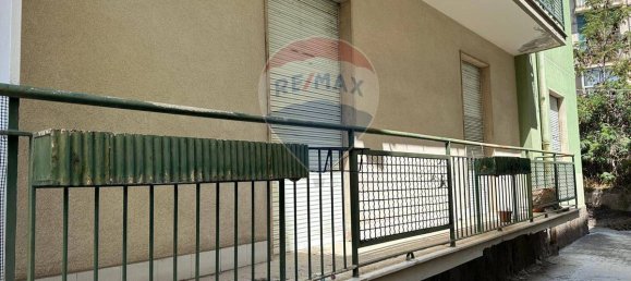 3 Schlafzimmer Wohnung in Catania, Italy, Nr. 260391 6