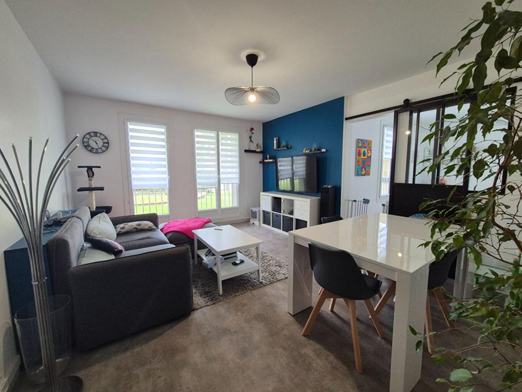 Apartamento T3 em Joue-les-Tours, France N.º 213845