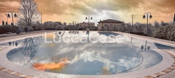 Villa de 30 habitaciónes en Montecarlo, Italy No. 51019 38