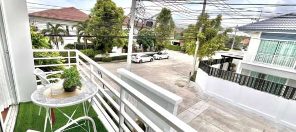 3 bedrooms House for sale in Pattaya, Chonburi, Eastern Thailand, Thailand № 59985 2