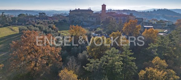 6 chambres Bâtiment à Perugia, Italy No. 127828 11