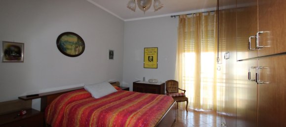 Apartamento de 4 habitaciónes en Alba, Italy No. 204041 37