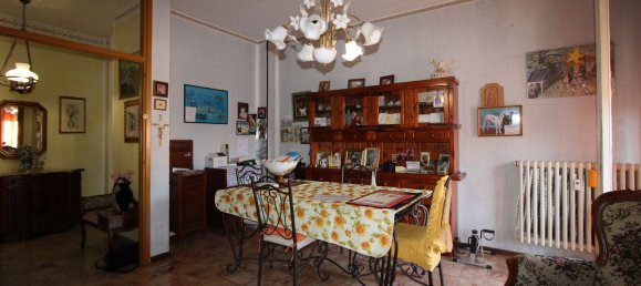 Apartamento de 4 habitaciónes en Alba, Italy No. 204041 15
