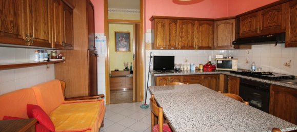 Apartamento de 4 habitaciónes en Alba, Italy No. 204041 25