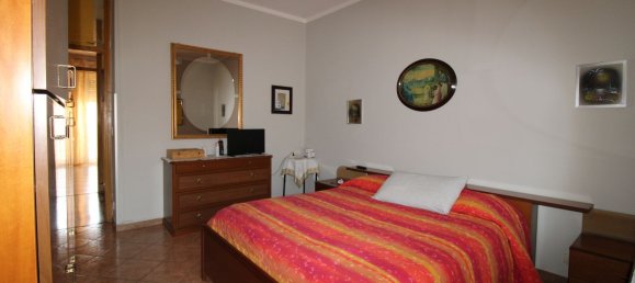 Apartamento de 4 habitaciónes en Alba, Italy No. 204041 39
