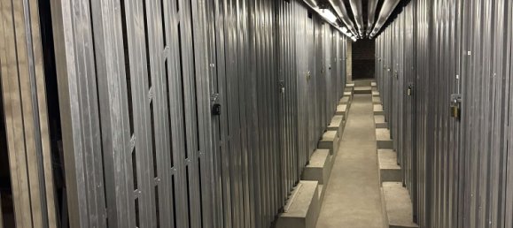 4 rooms Apartment in Schoneberg, Germany No. 217941 30