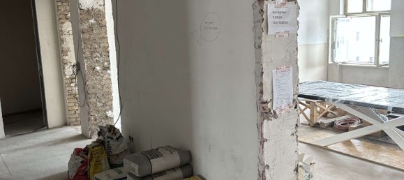 4 rooms Apartment in Schoneberg, Germany No. 217941 6