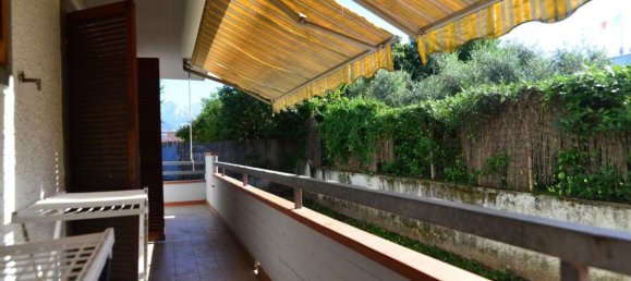 5 bedrooms Apartment in Massa, Italy No. 343994 6