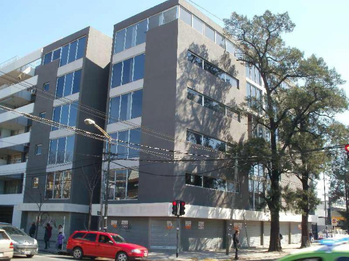 60m² Office in San Fernando, Argentina No. 106812