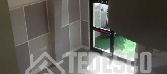 300m² Commercial property in Benevento, Italy No. 303760 28