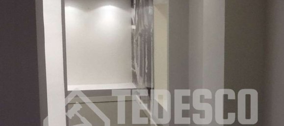 300m² Commercial property in Benevento, Italy No. 303760 25