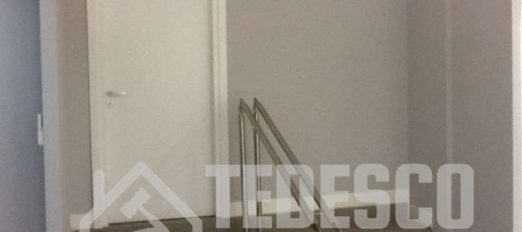 300m² Commercial property in Benevento, Italy No. 303760 22