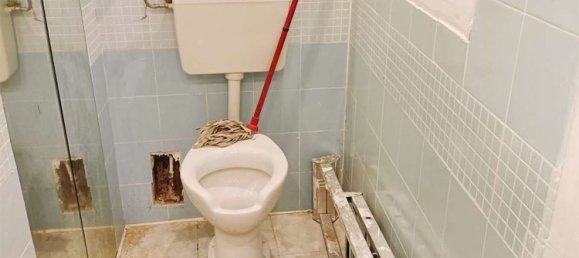 300m² Commercial property in Benevento, Italy No. 303760 36