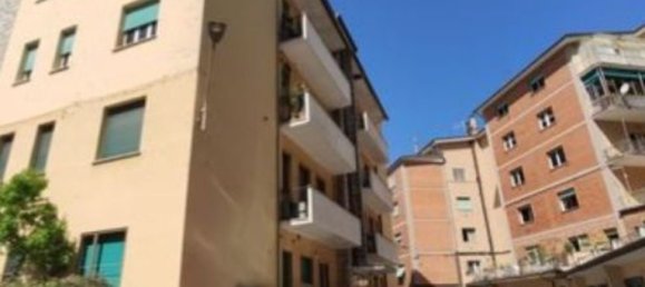 4 rooms Apartment in Perugia, Italy No. 190448 20