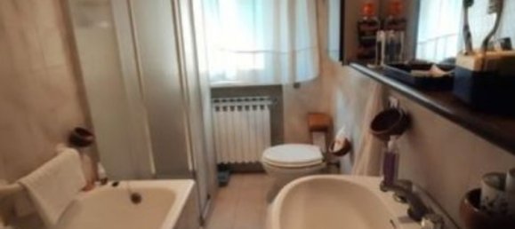 4 rooms Apartment in Perugia, Italy No. 190448 7