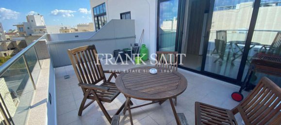 2 bedrooms Penthouse in Mellieha, Malta No. 7814 4