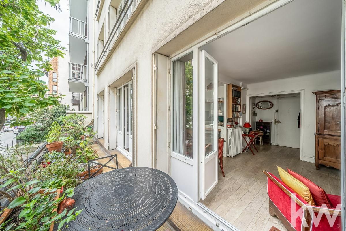 Дуплекс с 4 спальнями в Париж, Франция № 116397