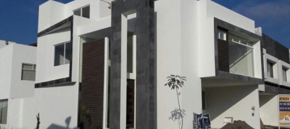 Casa de 3 dormitorios en Puebla, Mexico No. 177737 2