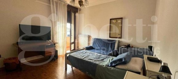 5 rooms Villa in Castelfranco Veneto, Italy No. 299021 5