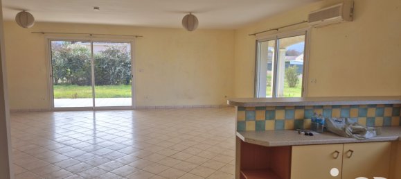 4 bedrooms House in Roquefort, France No. 101132 5