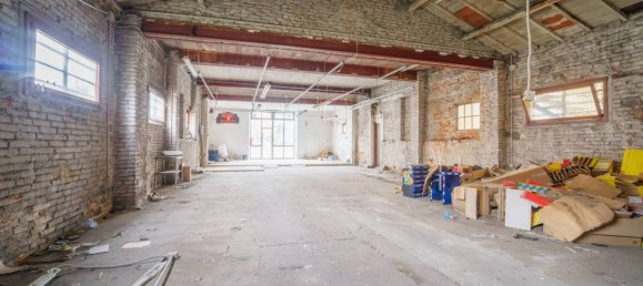 Edificio de 5 habitaciónes en Montecatini Terme, Italy No. 120989 32