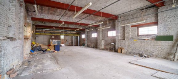 Edificio de 5 habitaciónes en Montecatini Terme, Italy No. 120989 31