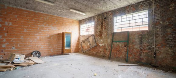 Edificio de 5 habitaciónes en Montecatini Terme, Italy No. 120989 35