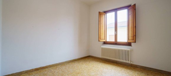 Edificio de 5 habitaciónes en Montecatini Terme, Italy No. 120989 20